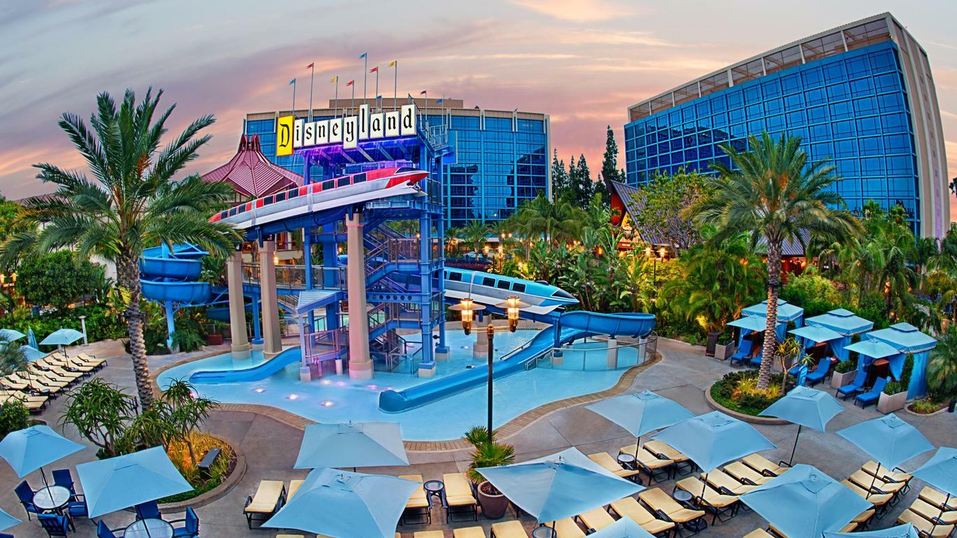 Disneyland Resort Hotel